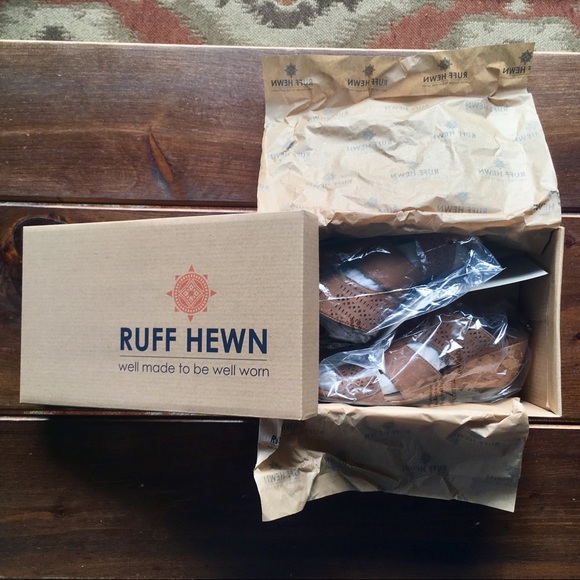 Sandals - Picture 3 of 8